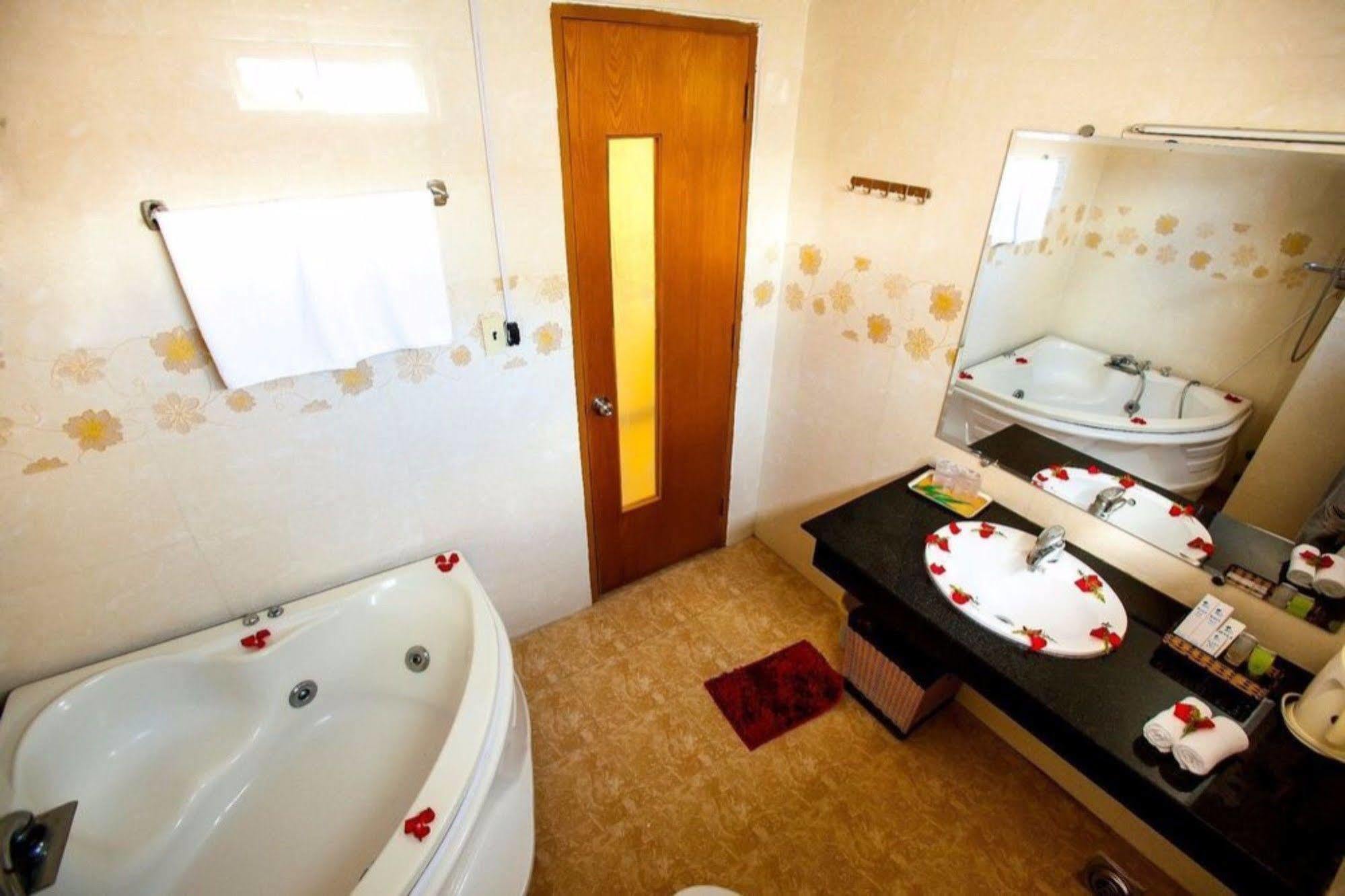 Art Boutique Hotel Nha Trang Eksteriør bilde